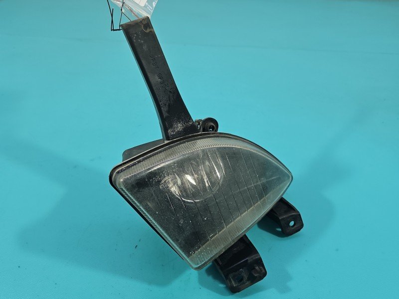 Halogen prawy Mitsubishi Space star