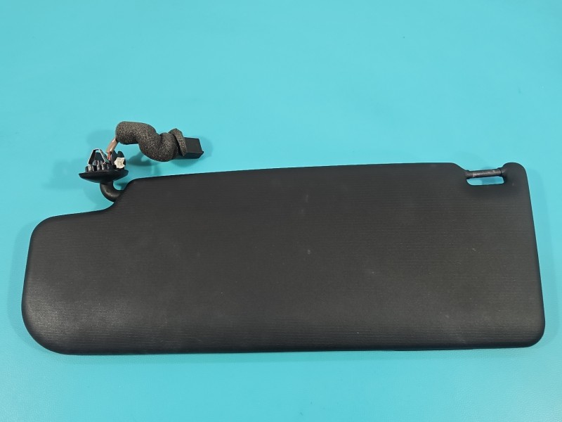 Przesłonka prawa Vw Scirocco III 08- DASZEK osłona przeciwsłoneczna