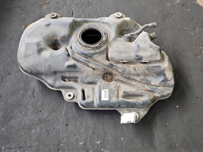 Zbiornik paliwa bak Toyota Corolla E21 19- 1.8 16V