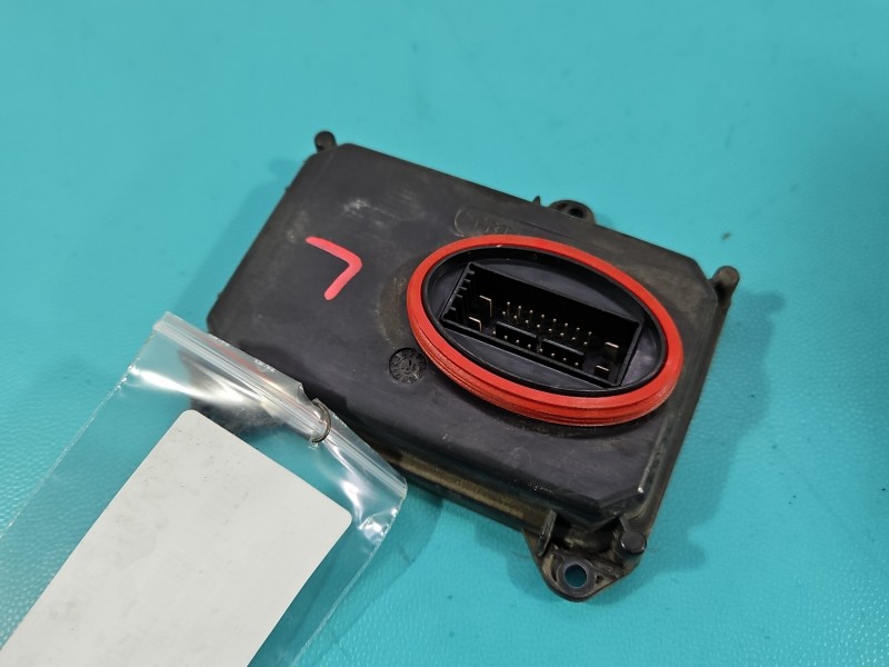 Moduł lampy Vw Touran I 1T0941329A