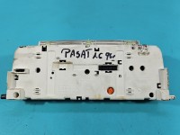 Licznik Vw Passat B4 53923262 1.6 8V wiel EUROPA