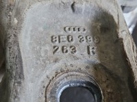 Łapa skrzyni biegów Audi A4 B6 2.0 20V 8E0399263R