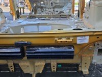 Pas tylny podłoga bagażnika Suzuki Vitara II 2015- wanna HB ćwiartka