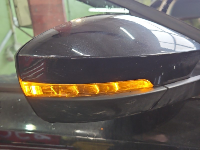 Lusterko prawe Skoda Octavia III LF9R 6pin / EUROPA / LAKIER: LF9R europa