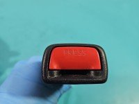 Pas bezpieczeństwa przód prawy pasażera Suzuki Swift Mk7