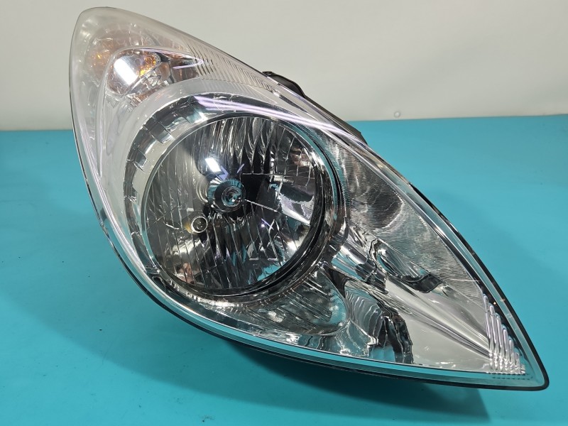 Reflektor prawy lampa przód Hyundai I20 I 08-14 EUROPA
