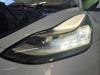 Reflektor lewy lampa przód Tesla Model 3 2017- EUROPA