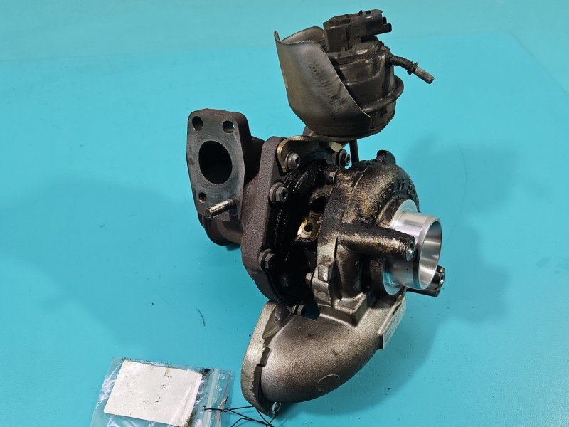 Turbosprężarka Ford Focus Mk3 806291-2, 9686120680 1.6 tdci (T3DA) 95KM Turbosprężarka Ford Focus Mk3 806291-2, 9686120680 1.6 tdci (T3DA) 95KM