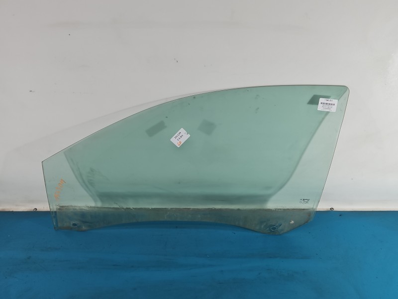 Szyba drzwi przód lewa Renault Clio III HB