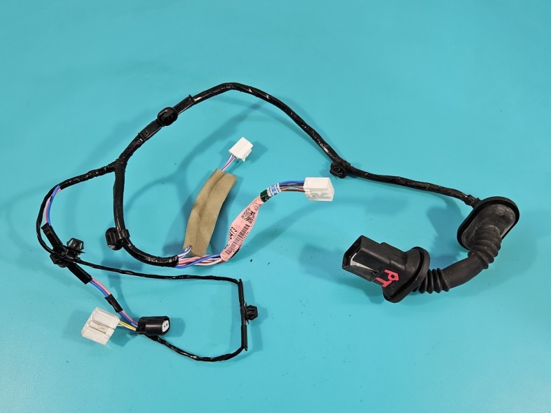Instalacja Wiązka drzwi tył prawych Mitsubishi Eclipse Cross 8512D473