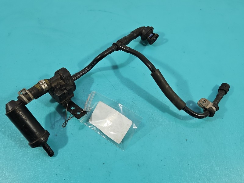 Zawór pozostałe AUDI Q5 8R 08- 06H906517AA 2.0 TFSI