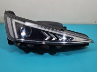 Reflektor prawy lampa przód Hyundai Elantra VI 15-20 EUROPA