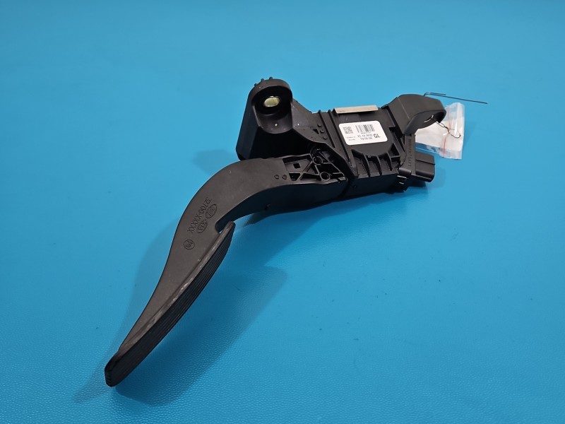 Pedał gazu potencjometr Kia Picanto III 17- 1.2 MPI