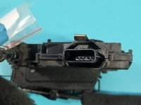 Zamek tył lewy 825016604R Renault Clio IV 12-20