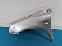 Błotnik przód lewy Toyota Avensis II T25 1C0