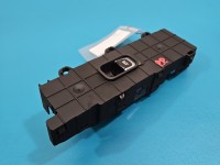 Przełącznik szyb Kia Niro I 16-22 93575-G5400 Producent części: KIA, Pp EU