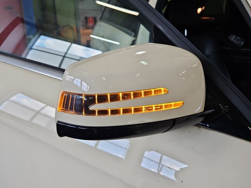 Lusterko prawe Mercedes W212 623 europa