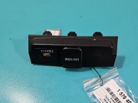 Gniazdo USB Toyota Corolla E21 19- 58911-02380