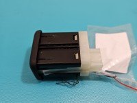 Gniazdo USB Opel Insignia B 13598459