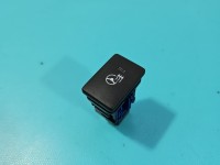 Przełącznik podgrzewania kierownicy Toyota C-HR I 16-23 15D001