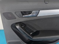 Tapicerka drzwi tył prawa boczek AUDI A4 B8 8K9861334