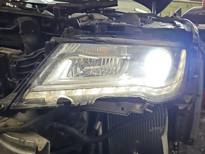 Reflektor lewy lampa przód Audi A7 4G EUROPA