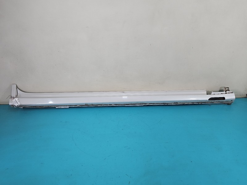 Listwa progowa prawa PRÓG NAKŁADKA BMW iX3 G08 8072708-04