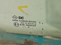 Szyba drzwi przód prawa Renault Kangoo II HB