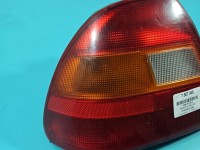 Lampa tył lewa Producent części: Honda, hatchback 5d 95-97 Z LISTWĄ ŻARÓWKOWĄ Honda Civic VI HB