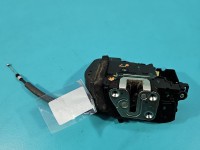 Zamek przód lewy 81310-3U000 Kia Sportage III 10-15 EUROPA Producent części: KIA, delikatne pękniecie obudowy, 6 pin