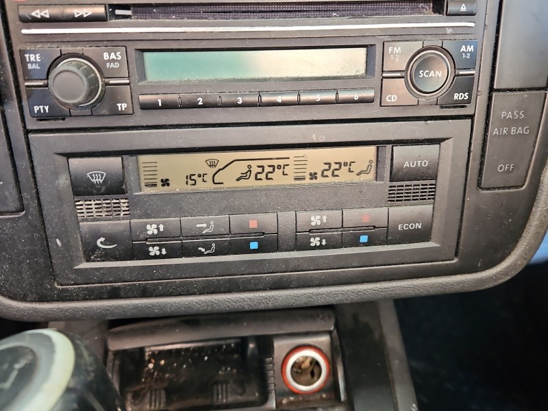 Konsola panel nawiewu Seat Alhambra I 7M7907040B