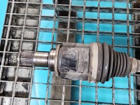 Półoś przód lewa Toyota Corolla E21 19- 1.8 16V automat