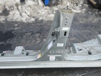 Próg lewy SŁUPEK ŚRODKOWY B Toyota Auris II HB 5d 1G6