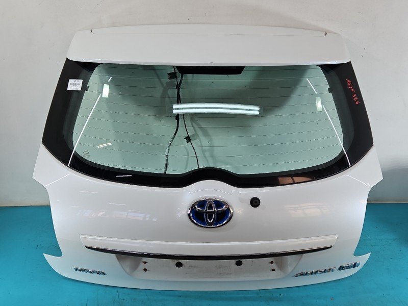 Klapa tył Toyota Auris I HB 5d biały 070 Klapa tył Toyota Auris I HB 5d biały 070