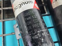 Amortyzator przód komplet lewy prawy BMW E87 L+P