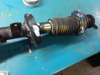 Amortyzator przód lewy przedni Honda HR-V II 13-18