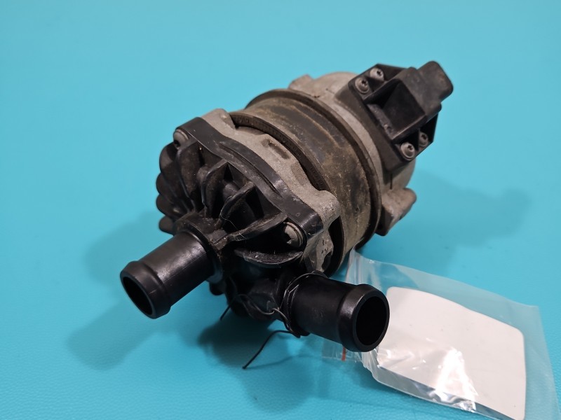 Pompa wody AUDI Q5 08- 3.0 tfsi 8K0965567A