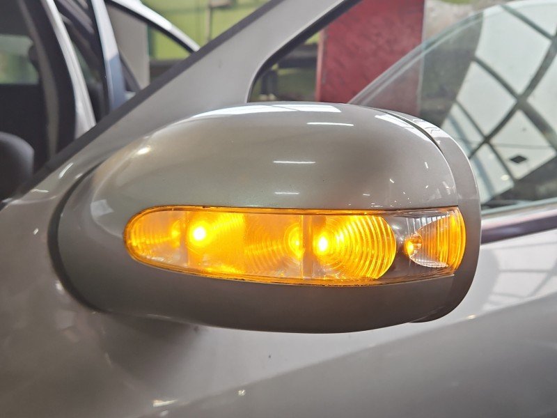 Lusterko lewe pin Mercedes W211 sedan beżowy 723 4d europa Lusterko lewe pin Mercedes W211 sedan beżowy 723 4d europa