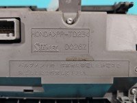 Konsola panel nawiewu Honda CR-V II D026Z