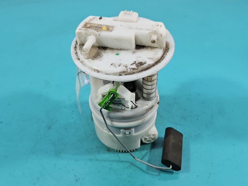 pompka Pompa paliwa Dacia Sandero II 12-20 1.0 12V Sce 172022377R Producent części: Dacia