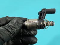 Wtryskiwacz Skoda Fabia III 04E906036AT 1.0 TSI