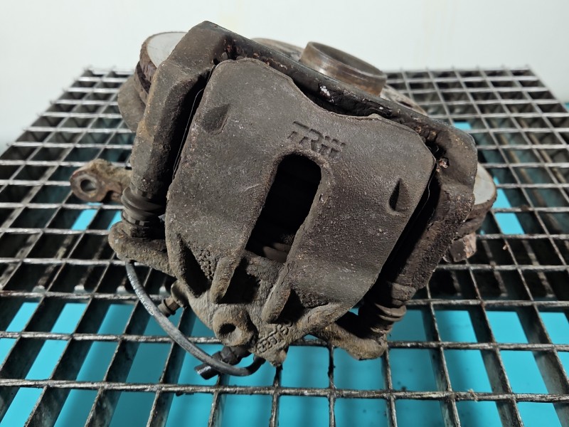 Zacisk przód lewy Renault Clio III 1.2 TCe