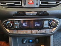 Konsola panel nawiewu Hyundai I30 III 16- 97250-G4CB0