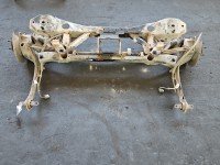 Tylna belka oś tył Volvo V40 II 12- 2.0 D3