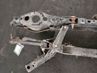 Tylna belka oś tył Toyota Rav4 IV 2.0 D4D