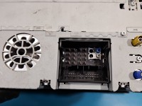Radio fabryczne Mercedes ML W164 A1648202679 radioodtwarzacz