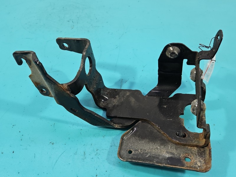 Mocowanie uchwyt Peugeot 2008 II