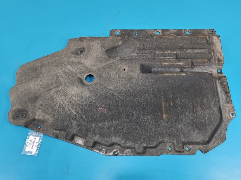 Osłona Producent części: BMW, tylna środowa powozia BMW X5 F15 3.0d