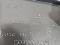 Tapicerka drzwi przód prawa boczek Vw Tiguan II 16-