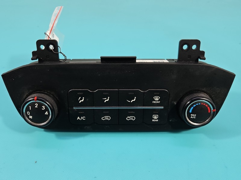 Konsola panel nawiewu Kia Sportage III 10-15 97250-3U001